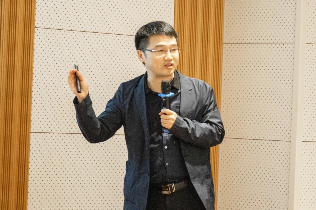 固态举行时丨海洋之神590官网入口手艺与电子科技大学告竣超薄金属锂负极研发合作